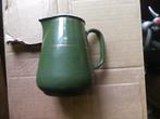 schenkkannetje donkergroen emaille met bies, Ophalen of Verzenden