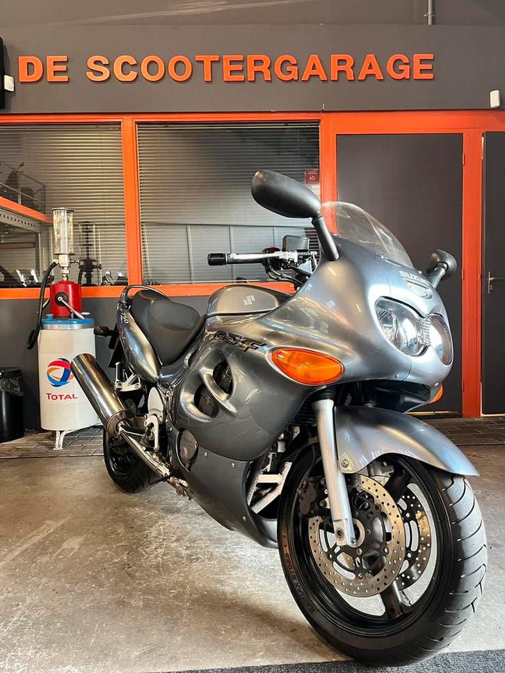 Suzuki GSX 750 F 2004 Sport, Motoren, Motoren | Suzuki, Bedrijf, Sport, meer dan 35 kW, 4 cilinders, Ophalen