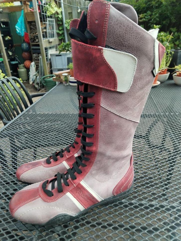 Partij van 27 paar nieuwe schoenen, Kleding | Dames, Schoenen, Nieuw, Hoge laarzen, Bruin, Ophalen of Verzenden