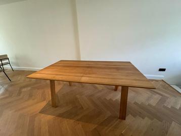 Bolia ‘Hill’ eettafel – massief eikenhout | 180 / 100 beschikbaar voor biedingen
