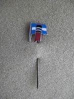 Emaille Voetbalvereniging uit Rotterdam speld, Verzamelen, Speldjes, Pins en Buttons, Ophalen of Verzenden, Zo goed als nieuw