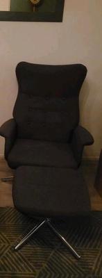 Relaxstoel met krukje - Zeer Goede Staat!, Huis en Inrichting, Fauteuils, 75 tot 100 cm, Ophalen of Verzenden, Zo goed als nieuw