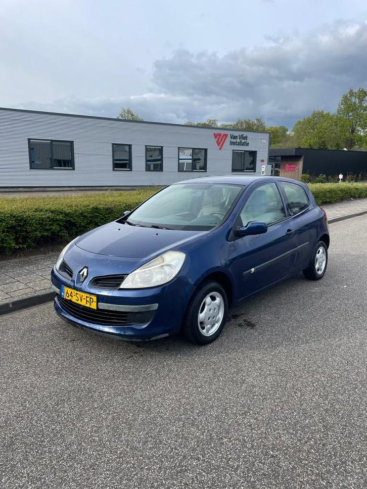 Renault Clio 1.2-16V TEAM SPIRIT AIRCO, Auto's, Renault, Bedrijf, Te koop, Clio, ABS, Airbags, Airconditioning, Boordcomputer
