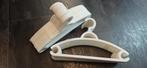 25 witte kleding hangers, Ophalen, Nieuw, Kunststof, Volwassenen