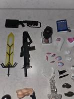 Collectie onderdelen / accessoires oa Batman Spider Gwen, Ophalen of Verzenden, Zo goed als nieuw