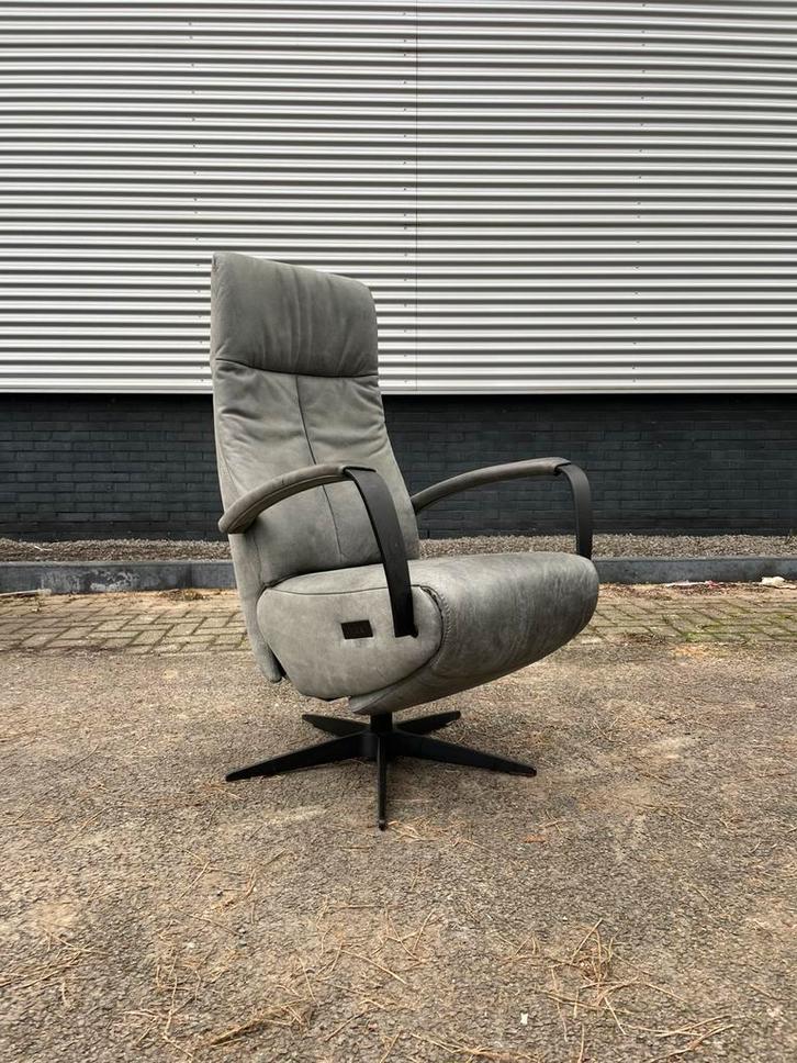 Luxe de toekomst twice elektrische relax fauteuil leer, Huis en Inrichting, Fauteuils, Ophalen