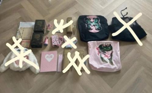 Melanie Martinez collection, Verzamelen, Muziek, Artiesten en Beroemdheden, Zo goed als nieuw, Overige typen, Ophalen of Verzenden