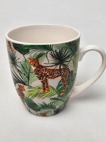 # Tropical mok met luipaard beschikbaar voor biedingen