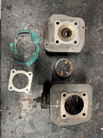 70cc Peugeot Horizontaal beschikbaar voor biedingen