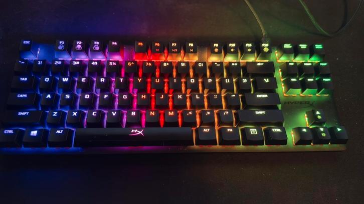 Hyperx Alloy origins core | Gaming keyboard, Computers en Software, Toetsenborden, Gebruikt, Qwerty, Bedraad, Gaming toetsenbord