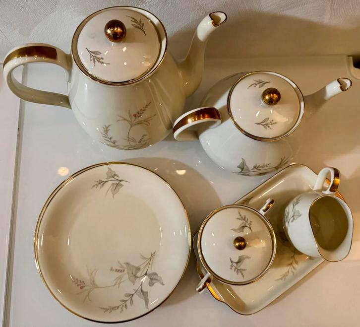 Edelstein Bavaria theeservies antiek porselein met goudrand, Antiek en Kunst, Antiek | Servies compleet, Ophalen of Verzenden