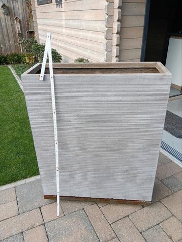 Bloembak 80x30x100cm met wieltjes - Perfecte staat! beschikbaar voor biedingen
