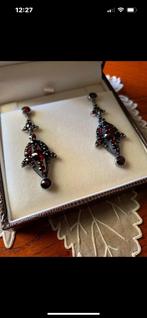 ZO MOOI VINTAGE STERLING ZILVER OORHANGERS+RODE GRANAAT, Sieraden, Tassen en Uiterlijk, Oorbellen, Hangers, Ophalen of Verzenden