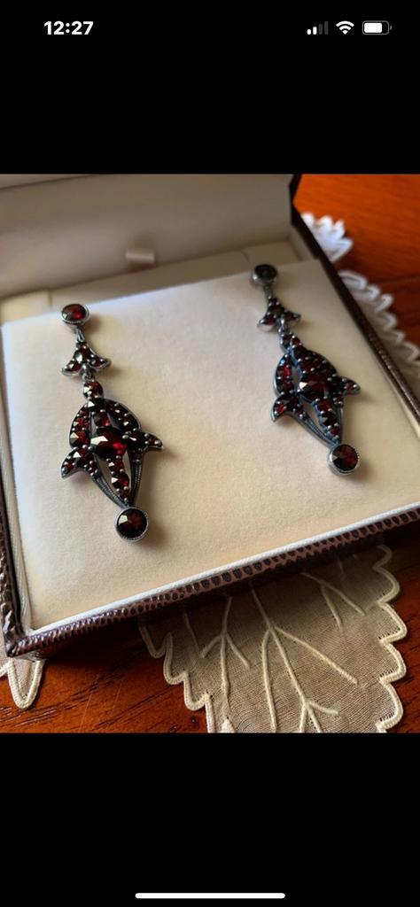 ZO MOOI VINTAGE STERLING ZILVER OORHANGERS+RODE GRANAAT, Sieraden, Tassen en Uiterlijk, Oorbellen, Zo goed als nieuw, Hangers
