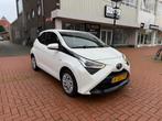 Toyota Aygo 1.0 Vvt-i | 5D 2021 | FULL | BTW, Auto's, Voorwielaandrijving, Stof, 4 stoelen, Wit