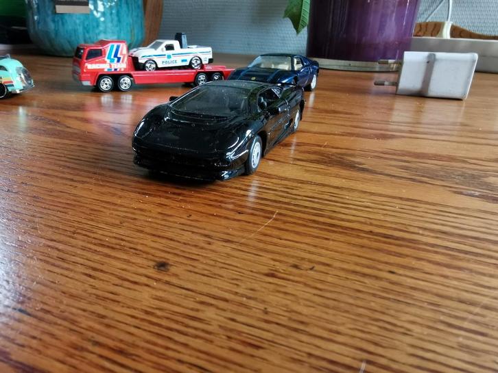 Maisto Jaguar XJ220 Modelauto, Hobby en Vrije tijd, Modelauto's | 1:18, Gebruikt, Auto, Maisto, Ophalen of Verzenden