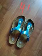 Teenslippers, hush puppies, Ophalen of Verzenden, Zo goed als nieuw