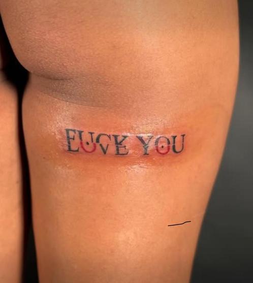 Heb je altijd al een leuk betaalbare tattoo willen hebben, Hobby en Vrije tijd, Overige Hobby en Vrije tijd, Zo goed als nieuw