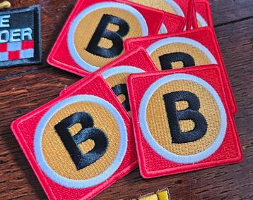 OMROEP BRABANT logo opstrijkembleem lampegatjas carnaval beschikbaar voor biedingen