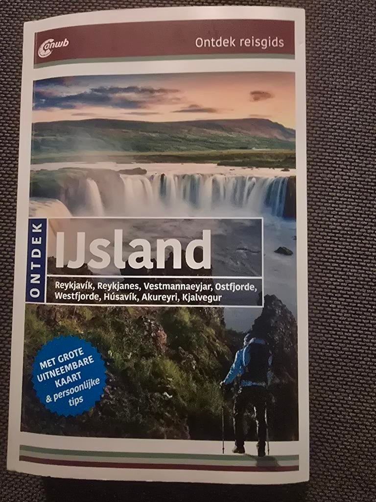 Sabine Barth - IJsland, Europa, Ophalen of Verzenden, Reisgids of -boek, ANWB