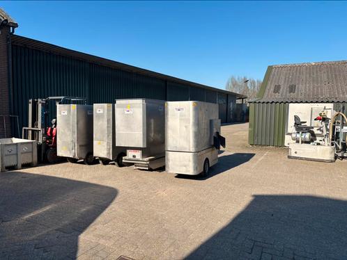Div. Meng doseerwagens, Dieren en Toebehoren, Stalling en Weidegang