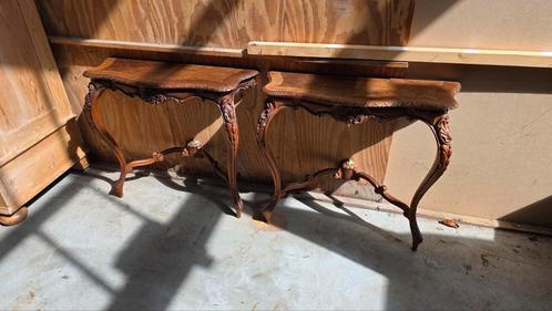 2 noten houten Franse louis XVI side tables, Antiek en Kunst, Antiek | Meubels | Tafels, Ophalen