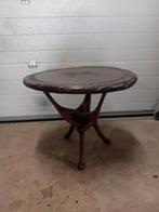opklapbaar houten bijzettafeltje sierpoot bewerkt blad tafel, Huis en Inrichting, Rond, 55 tot 75 cm, Zo goed als nieuw, Hout