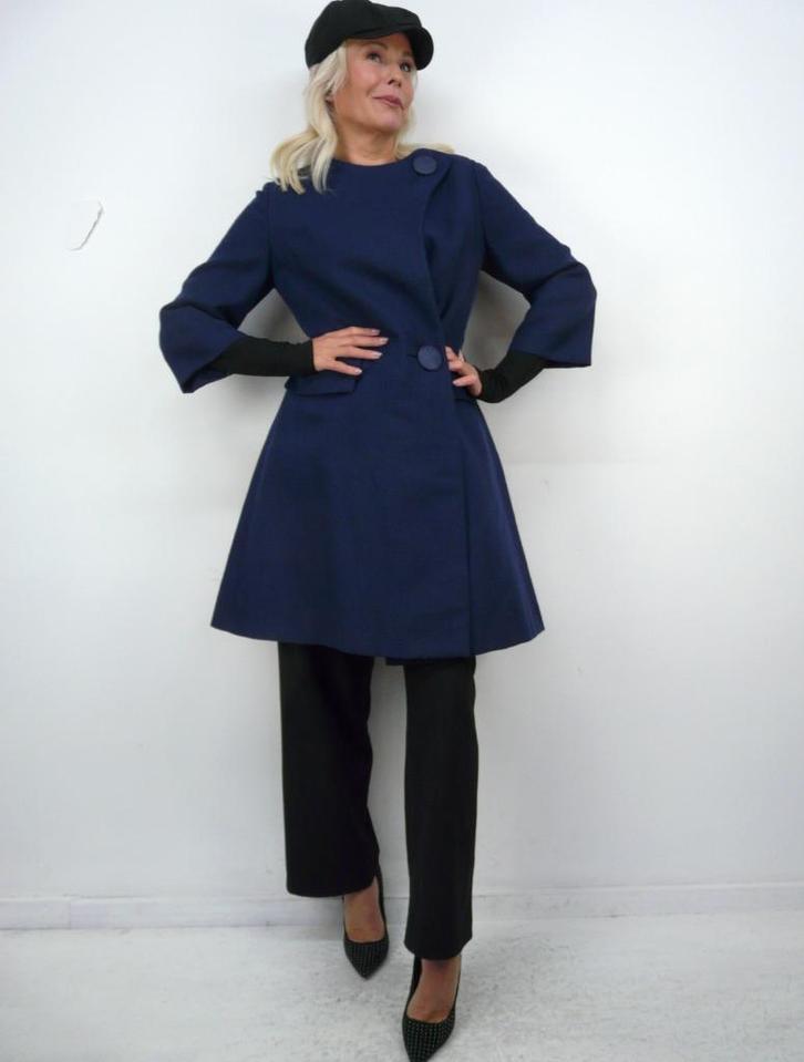 *Abfab Vintage Donkerblauwe Wollen Mantel 38*, Kleding | Dames, Jassen | Winter, Zo goed als nieuw, Maat 46/48 (XL) of groter
