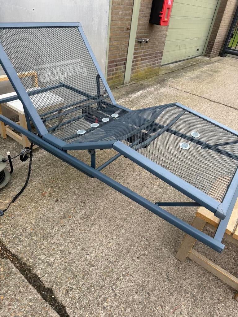 Auping spraal elektrisch 90/200, Ophalen of Verzenden, Zo goed als nieuw, Eenpersoons, 90 cm