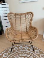 Houten stoel, warme sfeer, Ophalen, Zo goed als nieuw, Eén