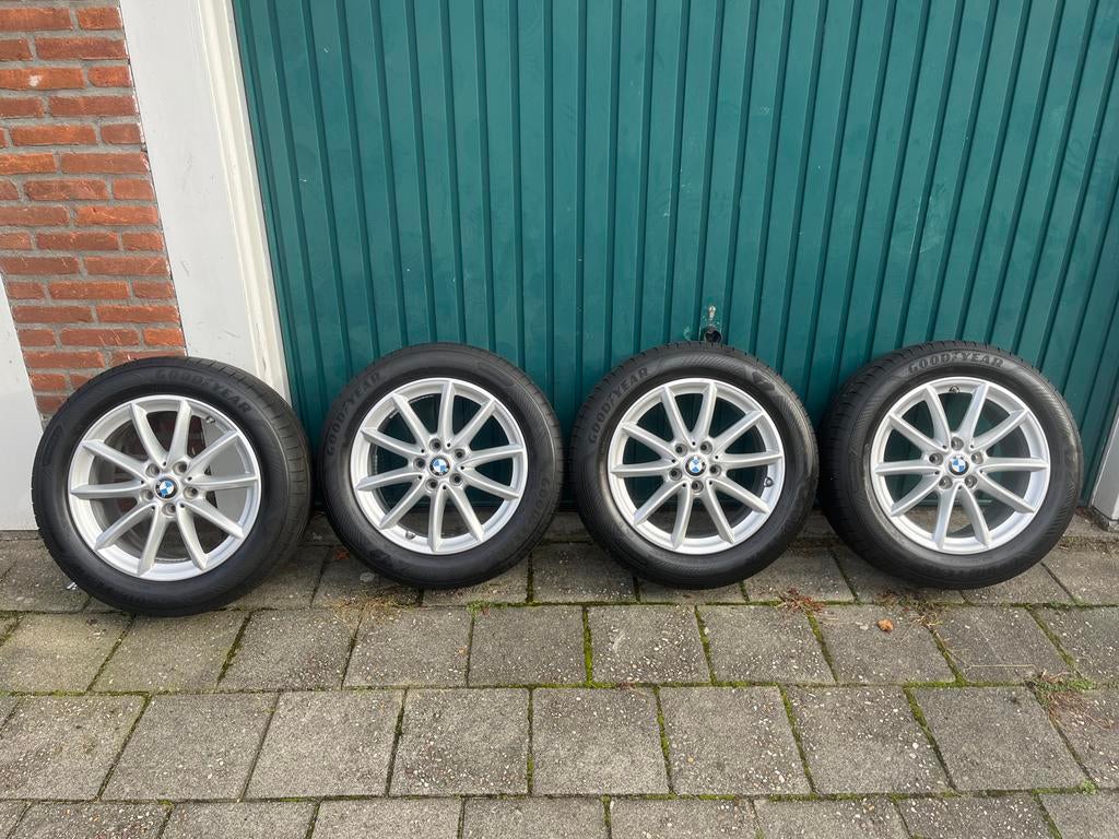 Originele 17 inch BMW Velgen met Goodyear Banden, Auto-onderdelen, Banden en Velgen, Ophalen, Gebruikt, Banden en Velgen, 17 inch