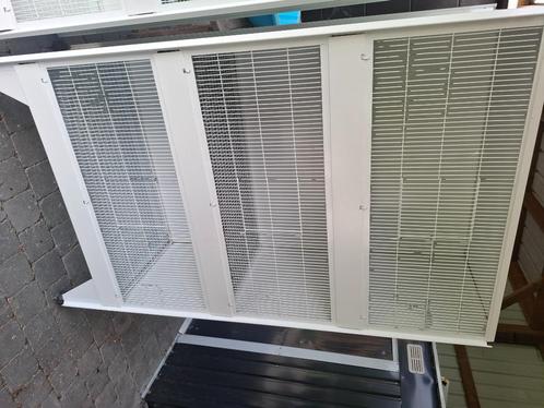 2 kweekkooien, Dieren en Toebehoren, Vogels | Hokken en Kooien, Gebruikt, Broedkooi of Kweekkooi, Hout, Ophalen of Verzenden