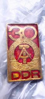 mooie oude DDR ‘30-JARIG JUBILEUM’ SPELD, Verzamelen, Speldjes, Pins en Buttons, Ophalen of Verzenden, Zo goed als nieuw, Stad of Land