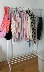 Ikea Kledingrek RIGGA, Ophalen, Kunststof, 100 tot 150 cm, Zo goed als nieuw