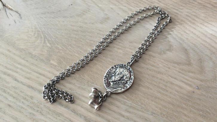 Zilveren Geuzenpenning aan jasseron ketting / bodemvondst, Antiek en Kunst, Antiek | Goud en Zilver, Zilver, Ophalen of Verzenden