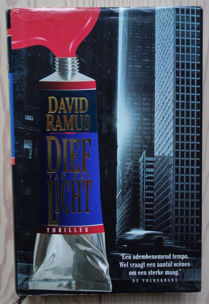 Dief van het Licht - David Ramus, €5 inclusief verzendkosten, Boeken, Verzenden, Zo goed als nieuw, David Ramus