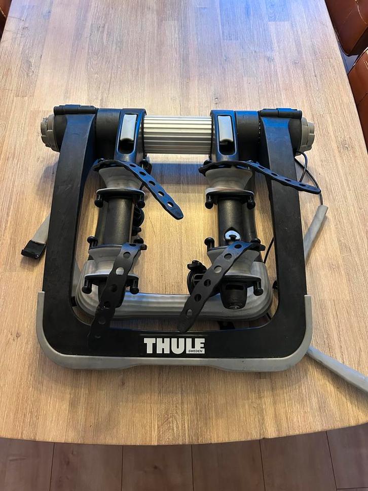 Thule Raceway 991 Fietsendrager voor 2 Fietsen, Auto diversen, Fietsendragers, Gebruikt, Achterklepdrager, 2 fietsen, Ophalen