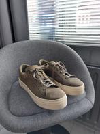 Groenen herensneakers mt 42, Kleding | Heren, Schoenen, Ophalen of Verzenden