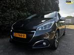 Peugeot 208 1.2 PureTech Allure|Pano|Navi, Voorwielaandrijving, Gebruikt, 23 km/l, Leder