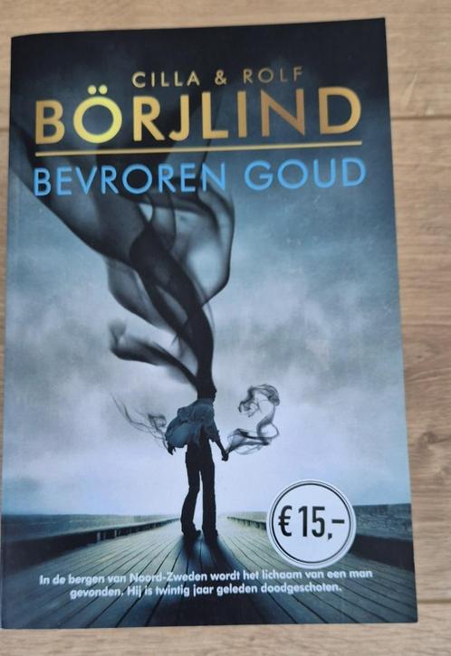 Bevroren Goud. Cilla en Rolf Börjlind., Boeken, Thrillers, Zo goed als nieuw, Ophalen of Verzenden