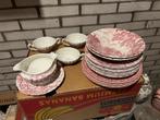Servies engels rood, Antiek en Kunst, Antiek | Servies compleet, Ophalen of Verzenden