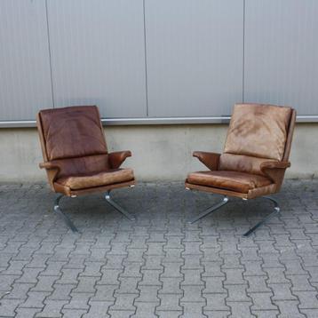 Vintage Swing Lounge Chair | bruin leder | COR |  beschikbaar voor biedingen