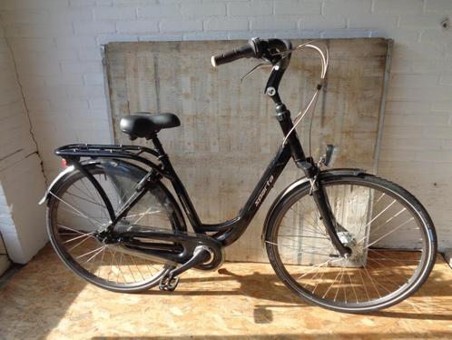 sparta amazone  € 225.00, Fietsen en Brommers, Fietsen | Dames | Damesfietsen, Gebruikt, Sparta, Versnellingen, 47 tot 50 cm, Ophalen
