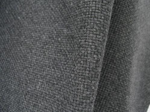 Sofa Cover Berre A2432 donkergrijs; restant meubelstof, Hobby en Vrije tijd, Stoffen en Lappen, Nieuw, Wol, 120 cm of meer, 30 tot 200 cm