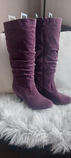 Mooie paarse afzak laarzen maat 39, Kleding | Dames, Schoenen, Ophalen of Verzenden, Zo goed als nieuw, Overige kleuren, Hoge laarzen