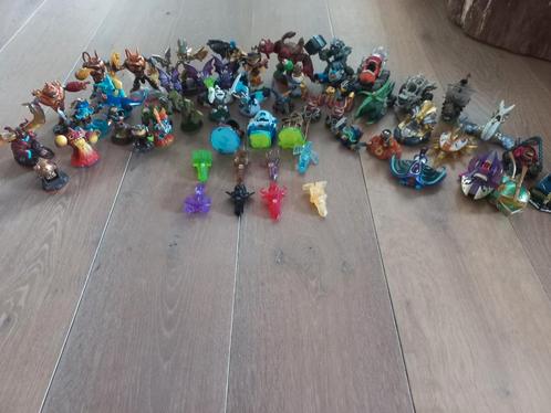 Meer dan 50 skylander figuren en traps, Spelcomputers en Games, Games | Overige, Zo goed als nieuw, Avontuur en Actie, Ophalen of Verzenden