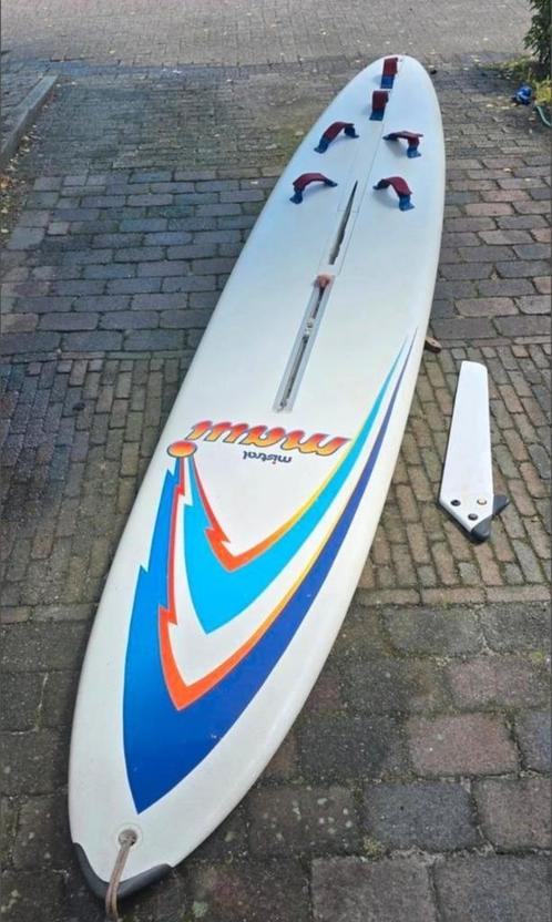 Complete windsurfset – Mistral Maui + 3 zeilen, Watersport en Boten, Windsurfen, Gebruikt, Complete set, 250 tot 300 cm, Met vin(nen)