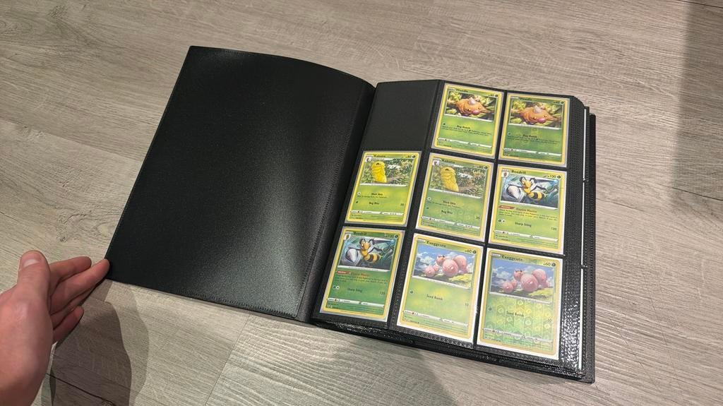 Complete Vivid Voltage Basis Set (1-165 + 174 en 191), Ophalen of Verzenden, Zo goed als nieuw, Meerdere kaarten, Foil