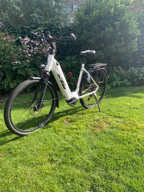 KTM cento bosch smart 750wh kiox, Fietsen en Brommers, Fietsaccessoires | Fietscomputers, Zo goed als nieuw, Ophalen of Verzenden