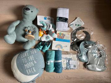 Kraamcadeau babypakket beschikbaar voor biedingen